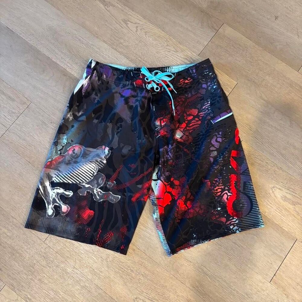 Oakley Men's multi Shorts
